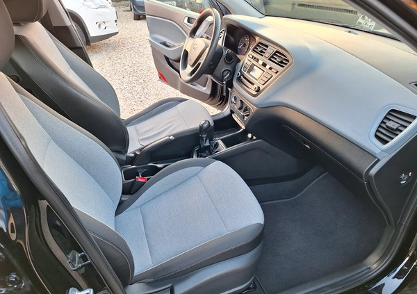 Hyundai i20 cena 32444 przebieg: 155300, rok produkcji 2015 z Kluczbork małe 596